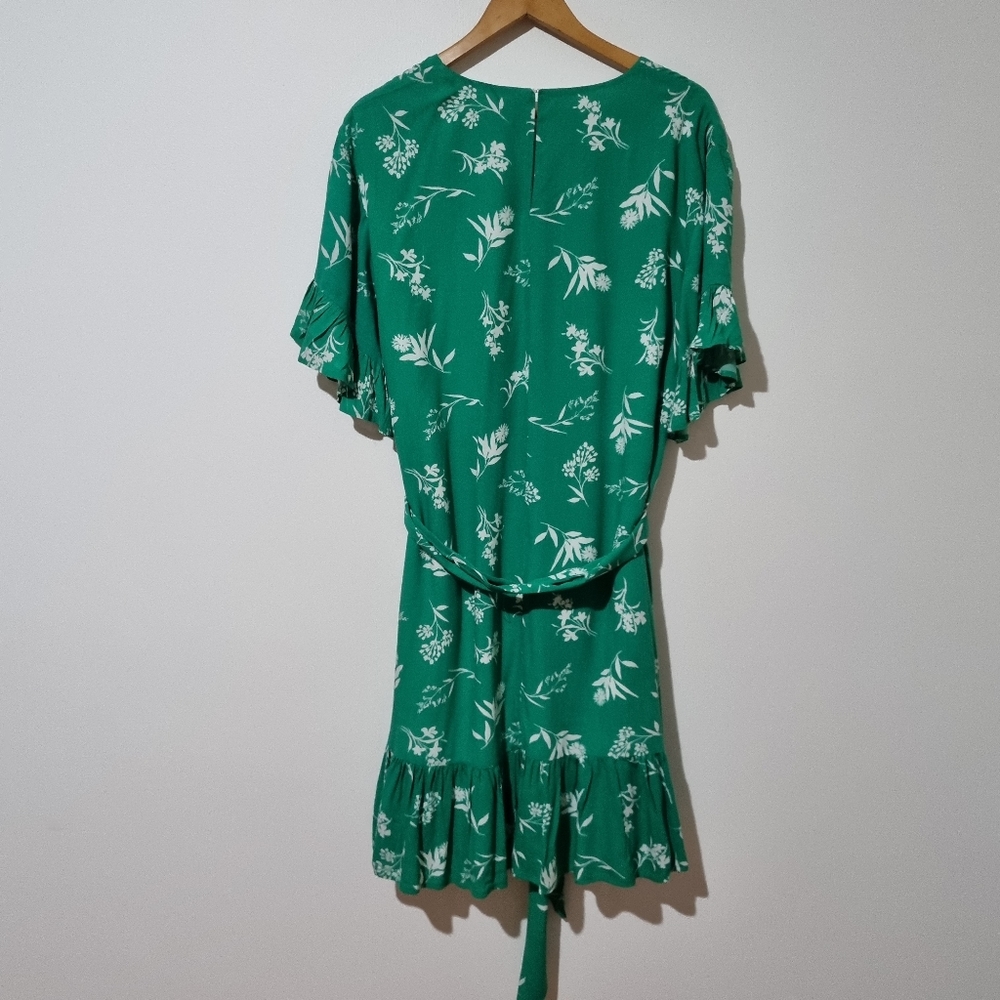 Decjuba Size 14 Green Floral Summer Dress - Picture 4 of 7